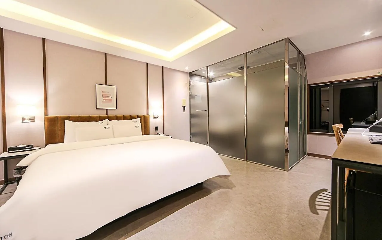 Motel Nampo Button Hotel Busan