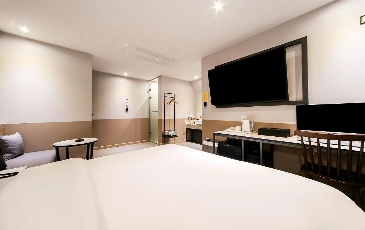 Motel Nampo Button Hotel Busan