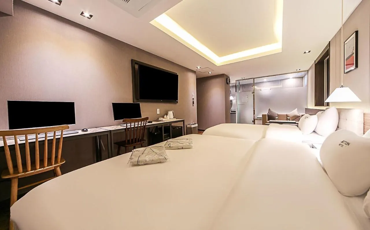 Nampo Button Hotel Busan Motel