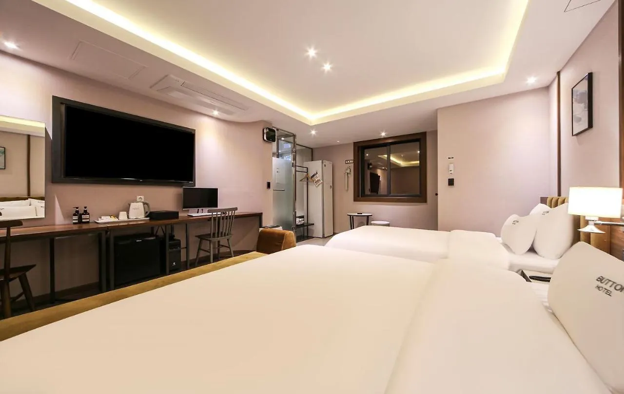 Nampo Button Hotel Busan Motel